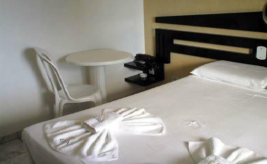 Hotel Classe A Гоянезия Экстерьер фото